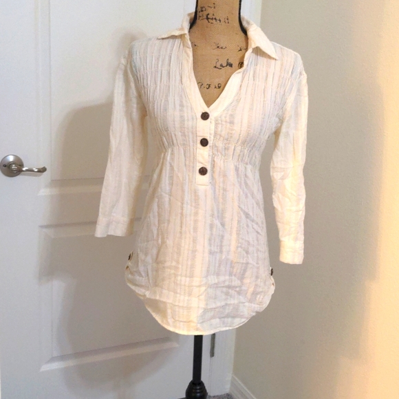 NWOT Vneck Collared Tunic Shirt - Picture 1 of 7